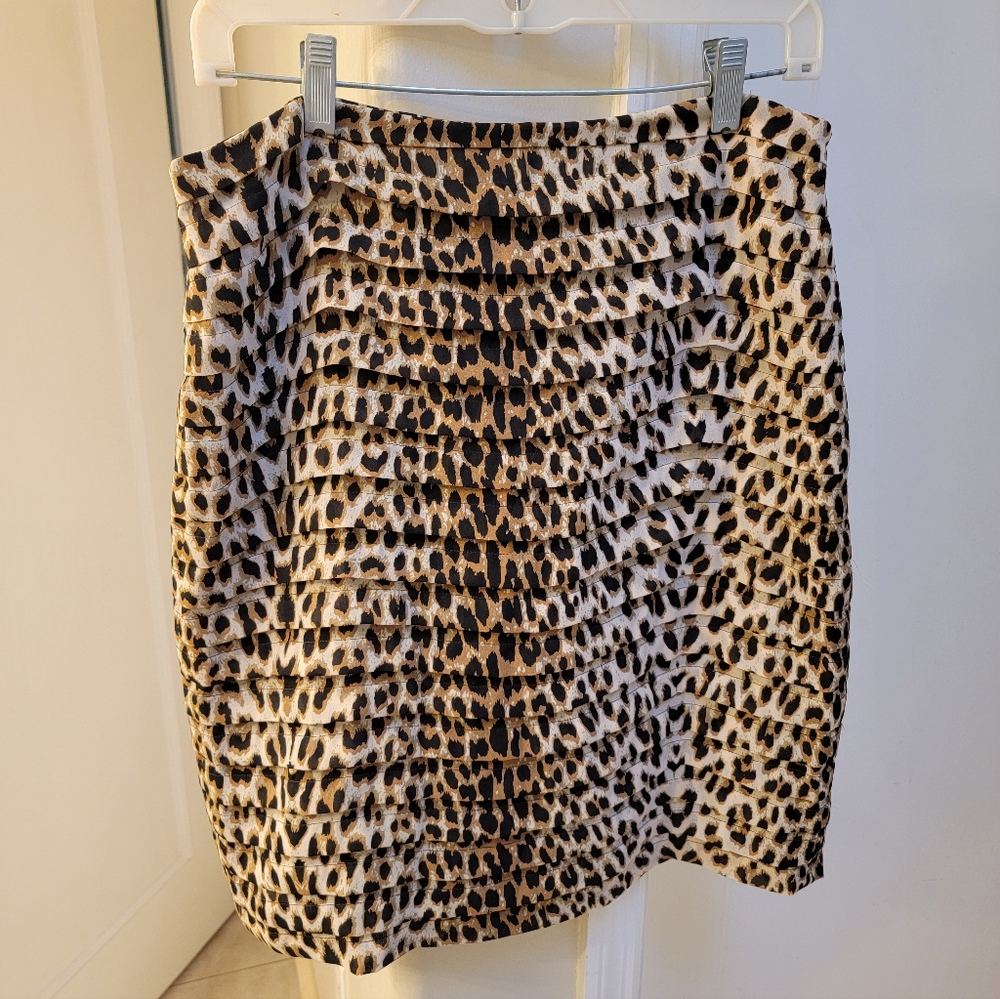 Leopard Print Ruffled Larry Levine Skirt